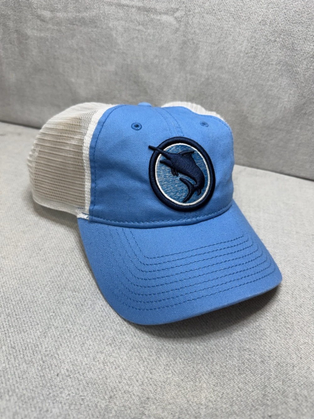 NWT Salt Life Light Blue Trucker Mesh  Cap with Marlin Embroidered Unisex